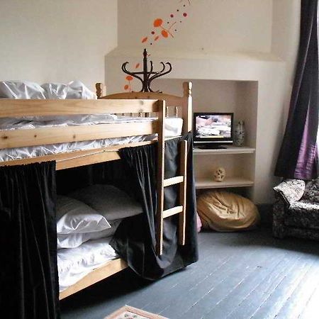 Art Roch Hostel エディンバラ エクステリア 写真